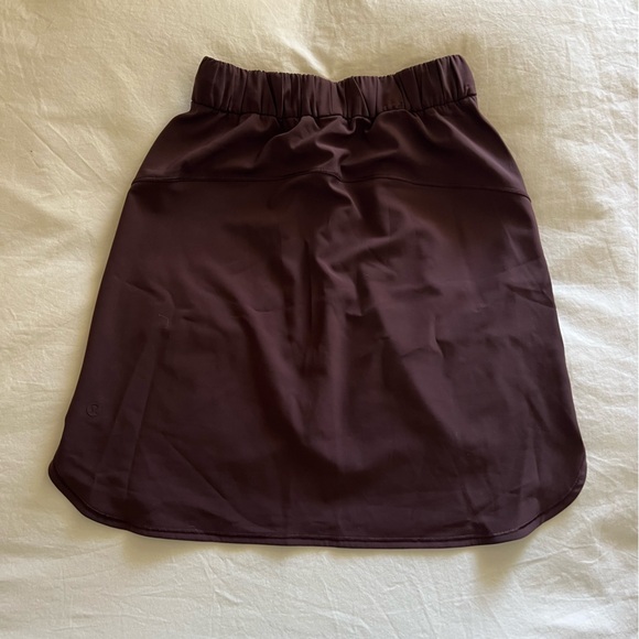 Lululemon On The Fly Skirt - Picture 3 of 4